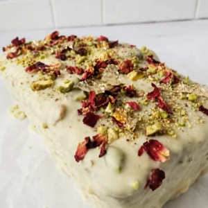 PISTACHIO LOAF CAKE